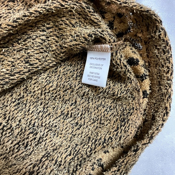 One World Leopard Print Cowl Neck Sweater Small NWT Cozy Chic Fall Tunic - Picture 9 of 12